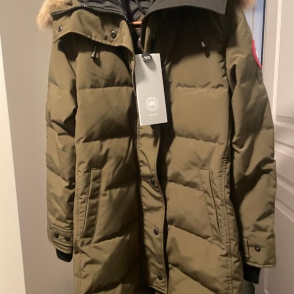 BNWT Canada Goose Shelburne Parka Fusion Medium - Picture 1 of 8